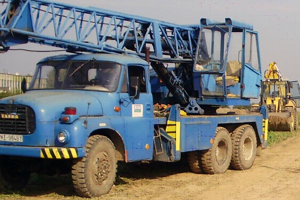Autožeriav 070 AD Autožeriav 070 AD