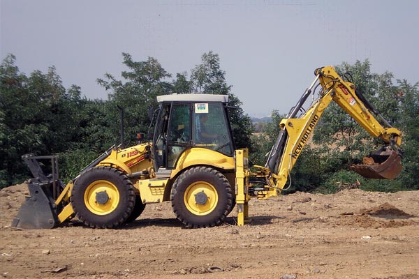 NEW HOLLAND B115B, traktor-bager NEW HOLLAND B115B, traktor-bager